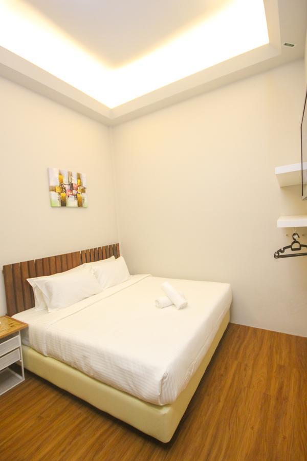 The Riverbank Hotel Kuantan Exterior foto
